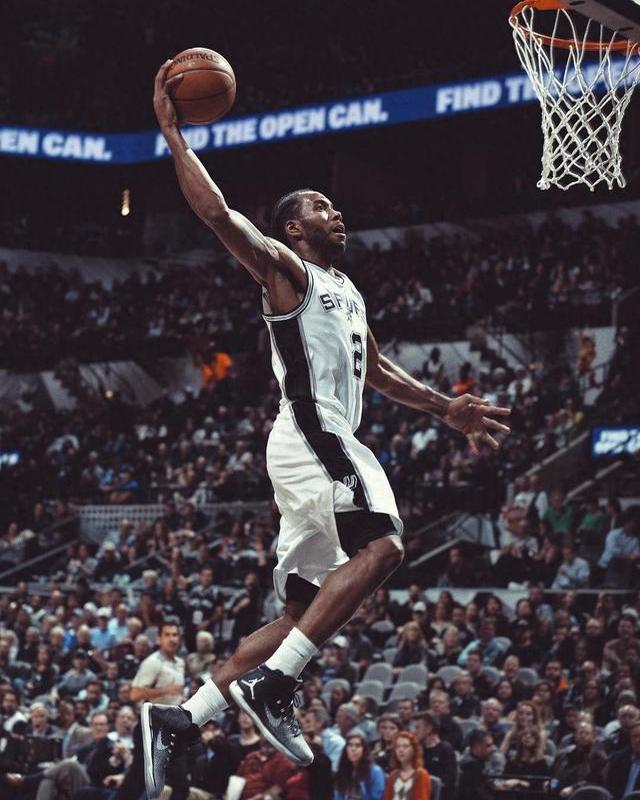 意媒：奇克考虑在冬窗离开米兰，以提升参加世界杯的机会（意媒：奇克或在冬窗告别米兰，力争提升世界杯参赛机会）