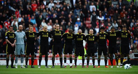 足球转会市场最新签约及趋势分析（足坛转会风向：最新签约动态与市场趋势）