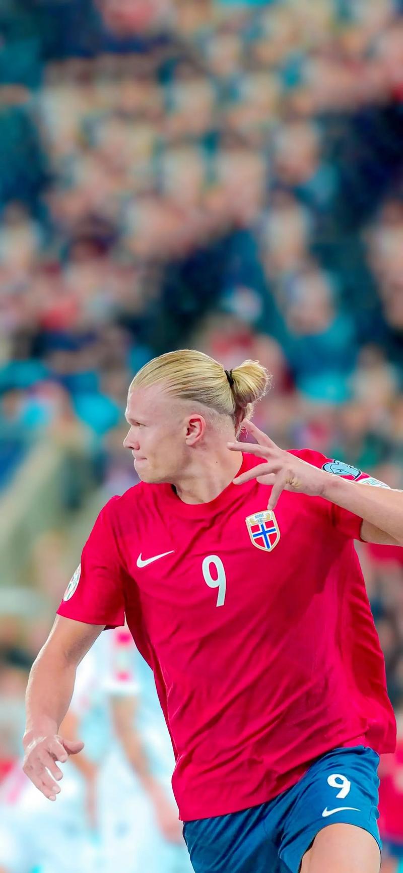 徐根宝：说我落伍的都不知道，我每天要看曼城、巴萨的比赛（徐根宝回应落伍质疑：我每天都看曼城和巴萨的比赛）