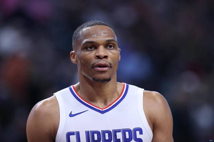 灰熊连续制造惊喜成为黑马（灰熊频频爆冷跃升黑马）