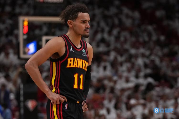 德天空：帕利尼亚原本想留队，但拜仁高层明确建议他转会（德天空：帕利尼亚本想留队，拜仁高层明确建议其转会）