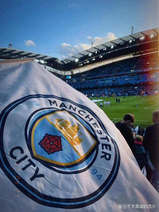 官方：孔蒂当选2025意足球盛典最佳教练，那不勒斯最佳俱乐部（官方宣布：孔蒂荣膺2025意大利足球盛典最佳教练，那不勒斯获评最佳俱乐部）