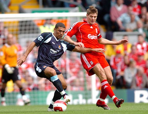 欧冠92年改制后戴帽数前10：梅西、C罗8次第1，姆巴佩5次第4（自1992年欧冠改制以来帽子戏法次数前十：梅西、C罗各8次并列第一，姆巴佩5次居第4）